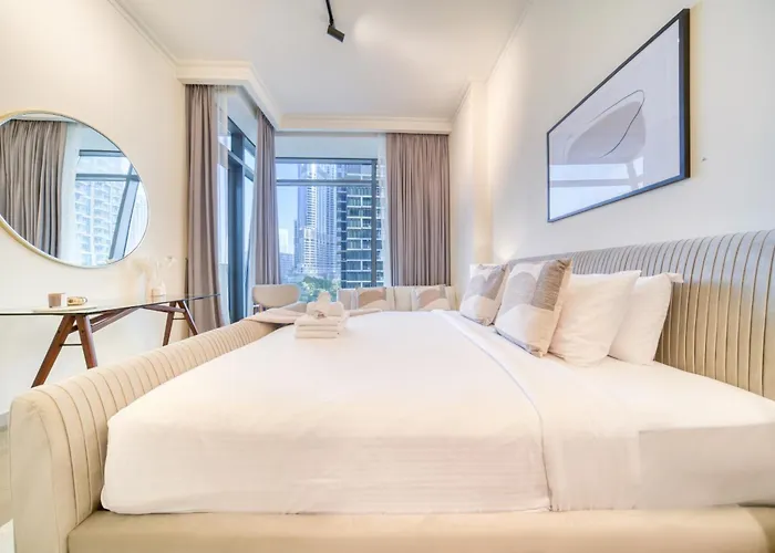 Burj Vista, Downtown Dubai - Burj Khalifa View - Mint Stay