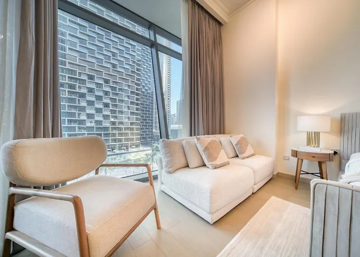 Burj Vista, Downtown Dubai - Burj Khalifa View - Mint Stay