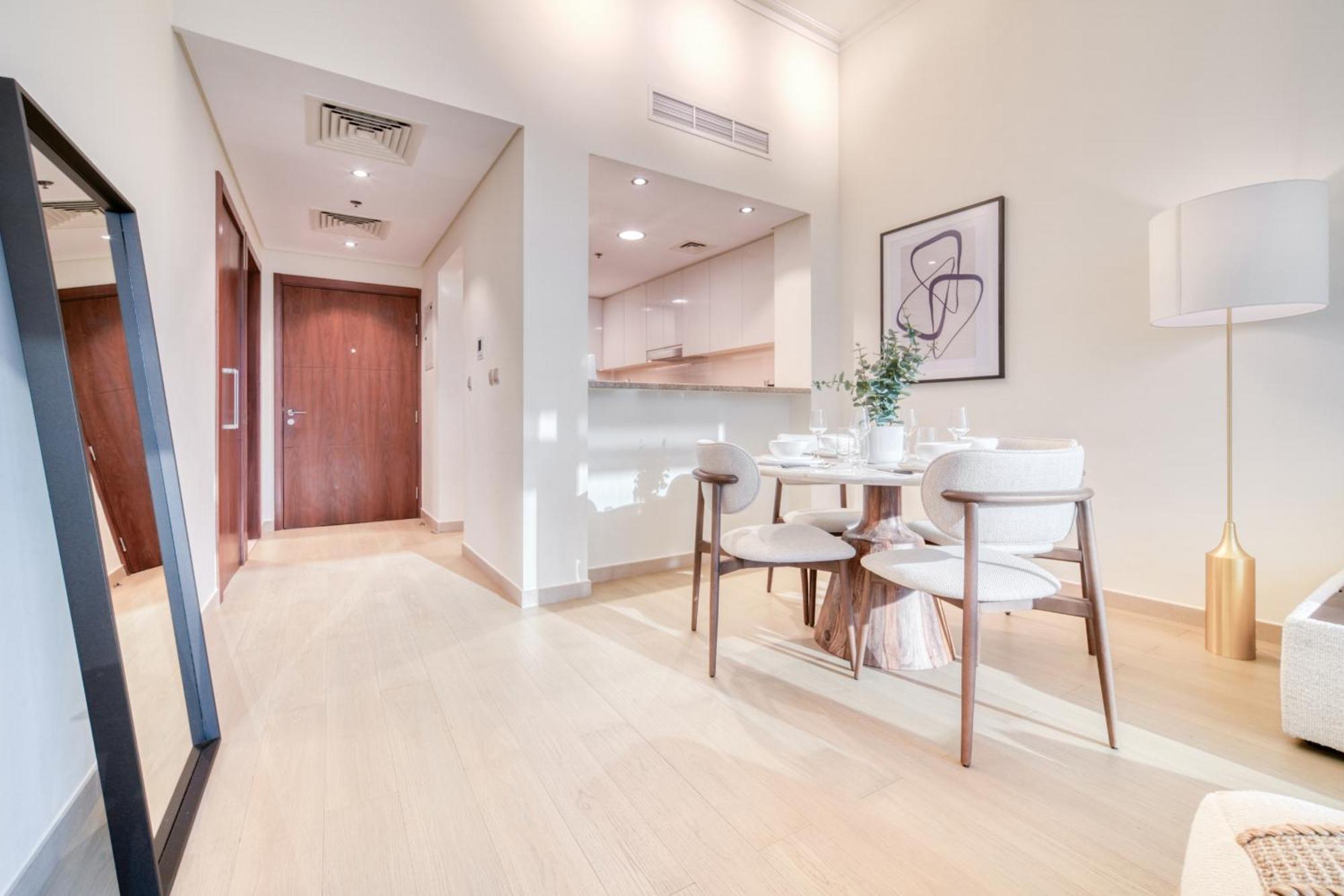 Burj Vista, Downtown - Burj Khalifa View - Mint Appartement *